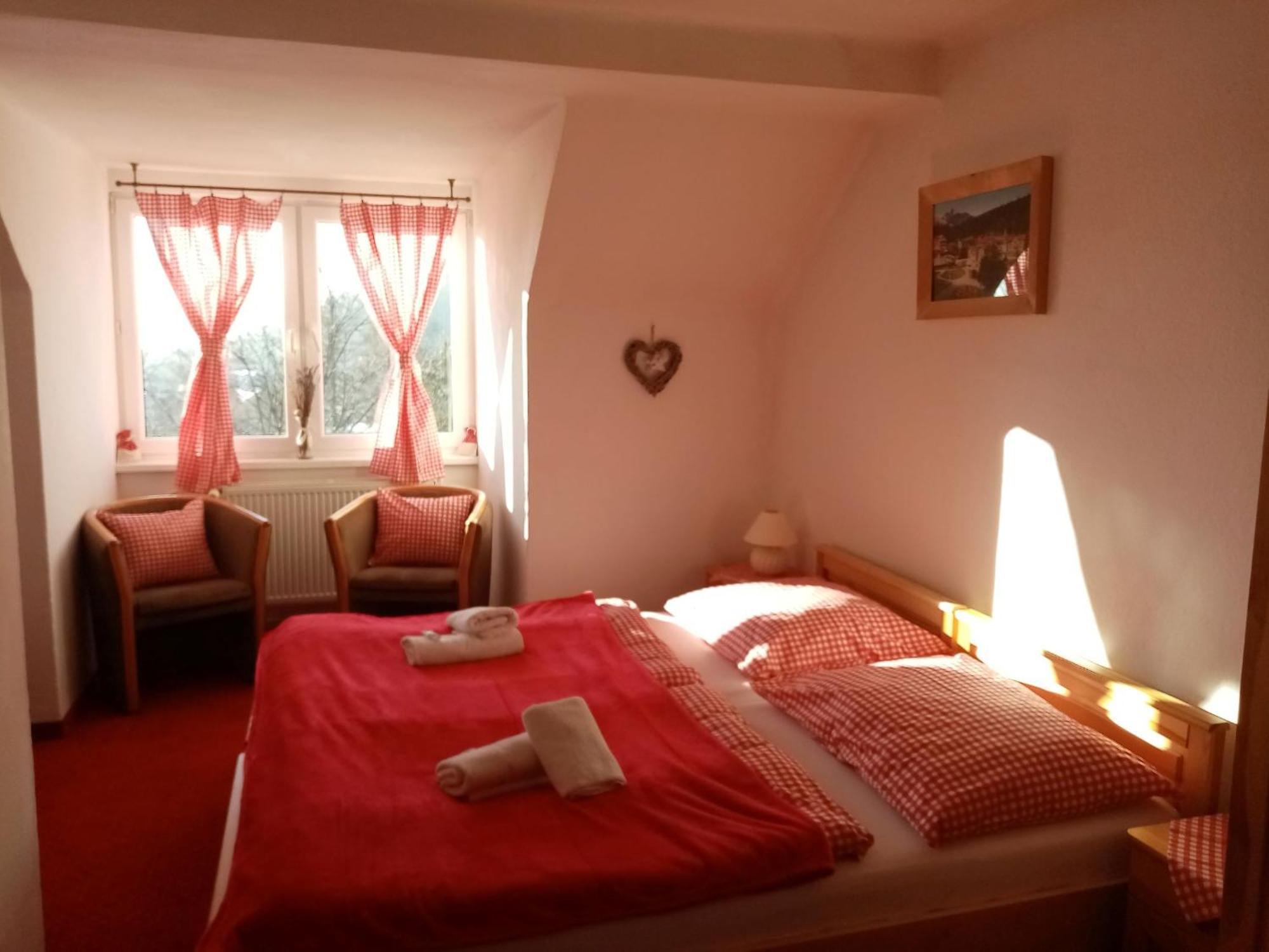 Wellness Penzion Zora Family Tatranska Lomnica Exterior photo