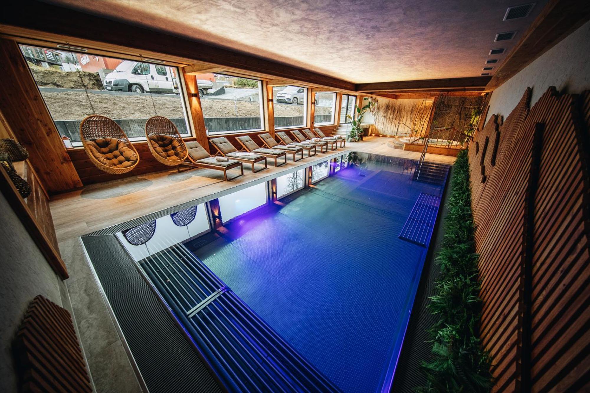 Wellness Penzion Zora Family Tatranska Lomnica Exterior photo